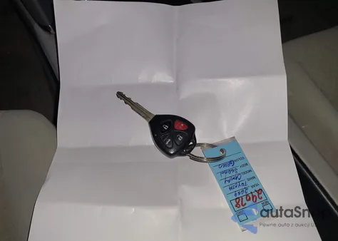 2009 Toyota Camry Le z USA, uszkodzony, nr VIN 4T1BE46K69U805710